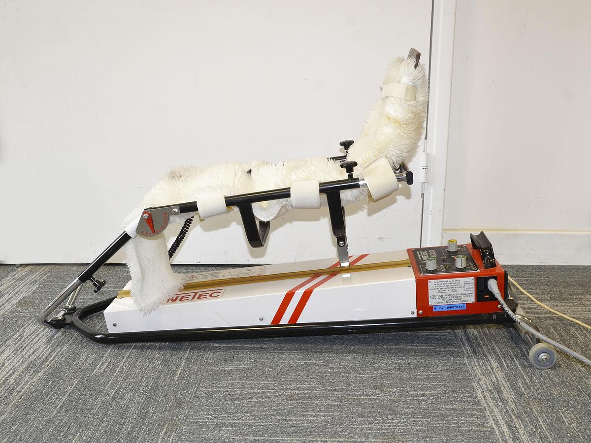 D'occasion MACHINES À MOUVEMENT PASSIF CONTINU KINETEC 4000