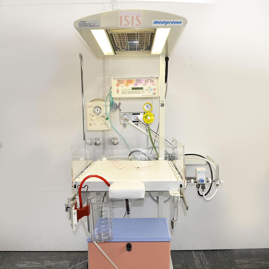 D'occasion TABLE DE RÉANIMATION NÉONATALE MEDIPREMA