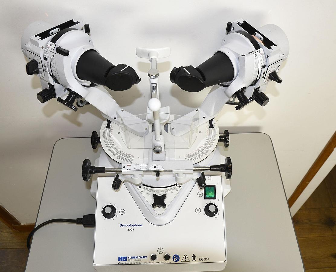 D'occasion SYNOPTOPHORE HAAG STREIT SUR TABLE ÉLECTRIQUE