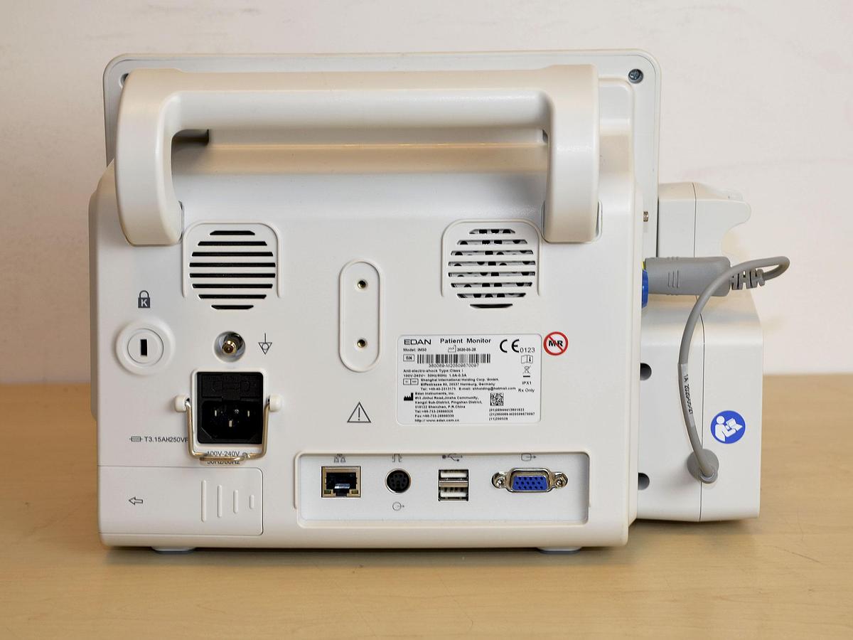 D'occasion MONITEUR MULTIPARAMETRIQUE DE SURVEILLANCE EDAN iM50 (ECG, PNI, SPO2, RESP, AVEC CO2 CAPNOGRAPHIE) SPÉCIAL JO PARIS 2024