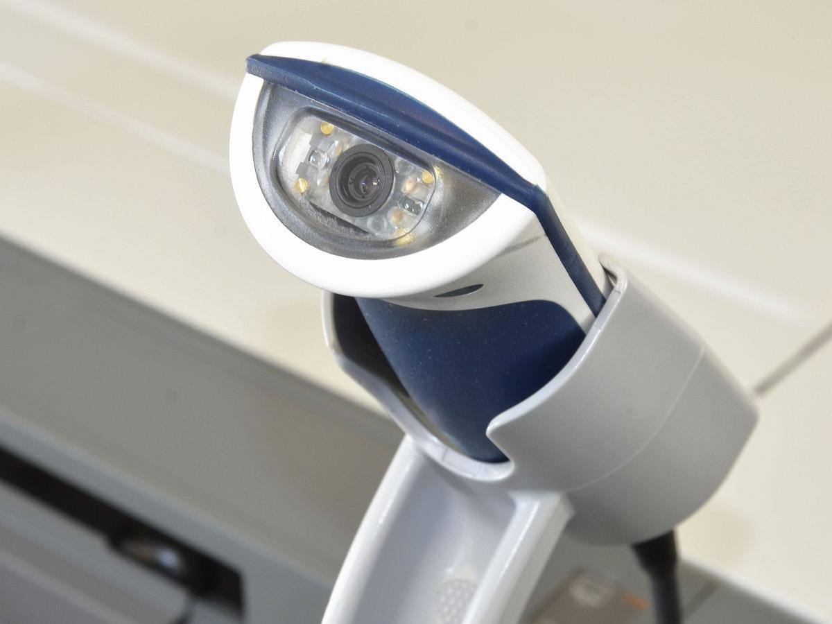 D'occasion ECG ELECTROCARDIOGRAMME GENERAL ELECTRIC MAC 5500 SUR CHARIOT