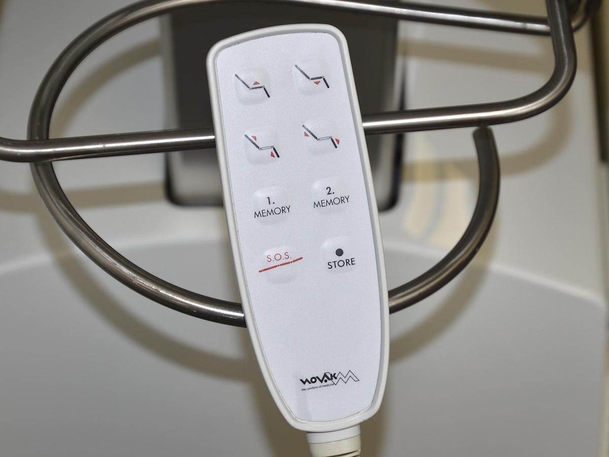 D'occasion TABLE DE CONSULTATION GYNECOLOGIQUE NOVAK N DUO