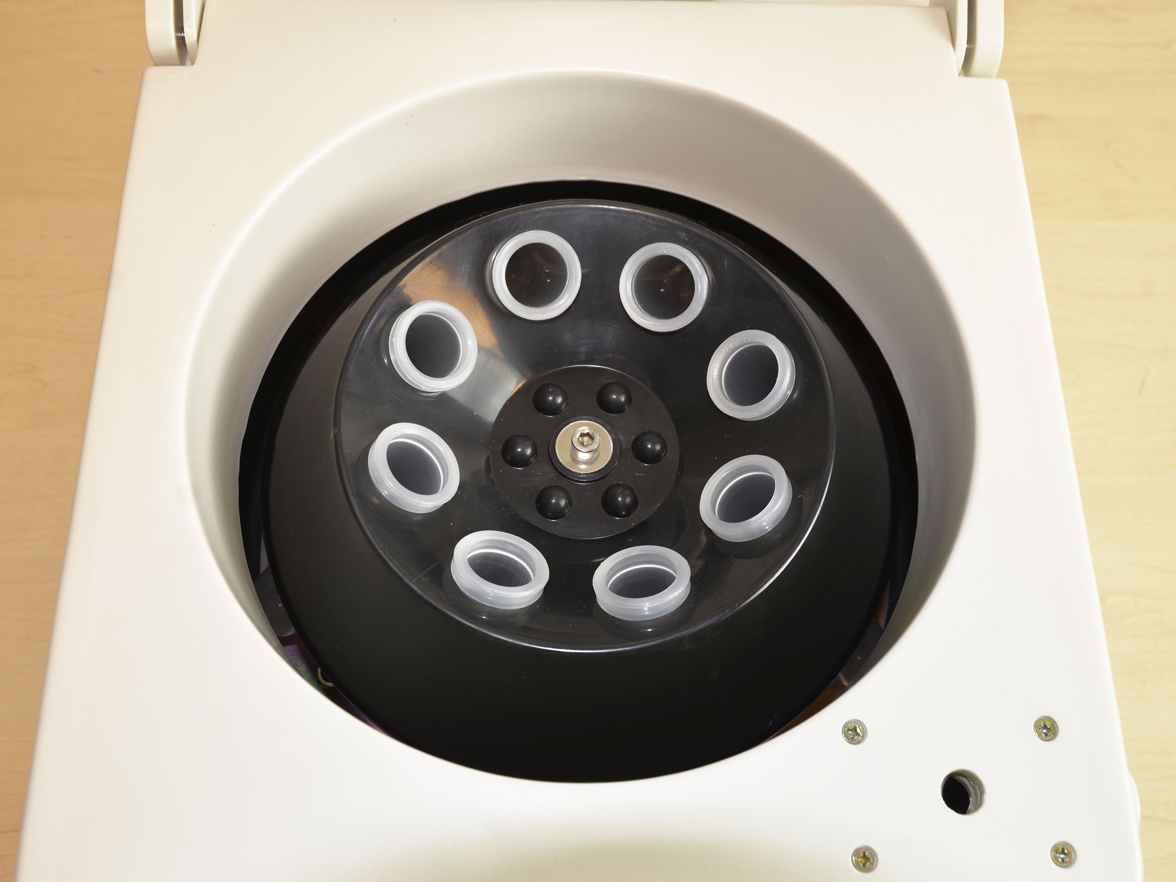 D'occasion CENTRIFUGEUSE DE TABLE TD4C