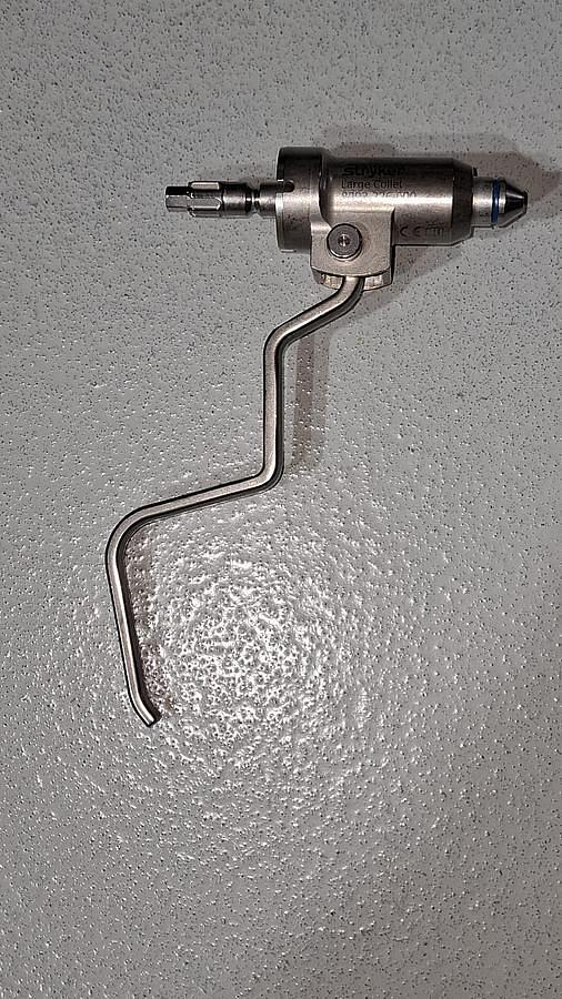 D'occasion ENSEMBLE COMPLET D'OUTILS MULTIFONCTIONS STRYKER – ASEPTIQUE, PERCEUSE, SCIE ET VISEUR SPÉCIAL