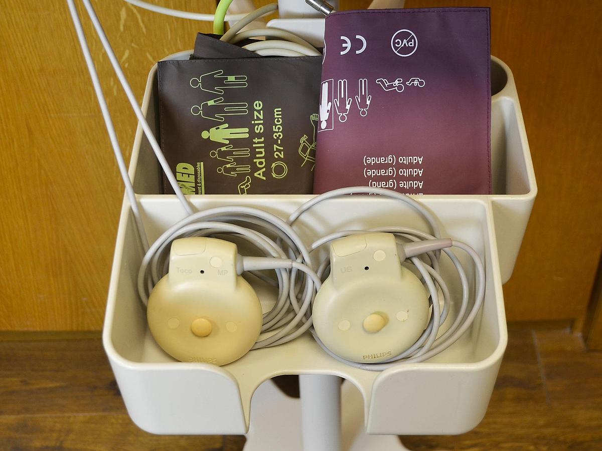 D'occasion TOCOCARDIOGRAPHE PHILIPS AVALON FM20 AVEC SES SONDES US ET TOCO