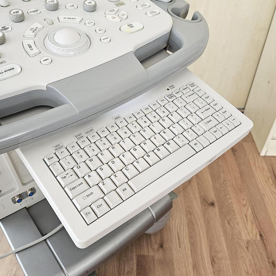D'occasion ECHOGRAPHE TOSHIBA APLIO 400