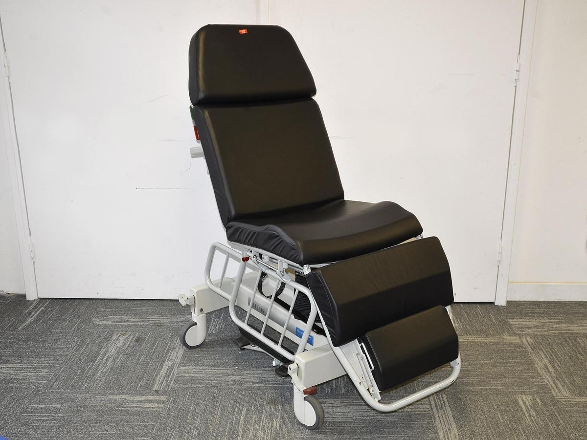 D'occasion CHAISE POLYVALENTE STERIS HAUSTED APC