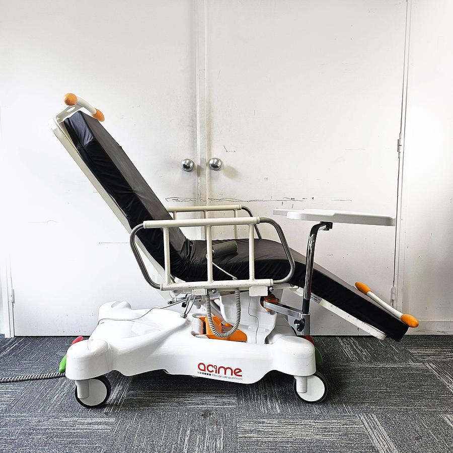 D'occasion FAUTEUIL AMBULATOIRE ÉLECTRIQUE ACIME