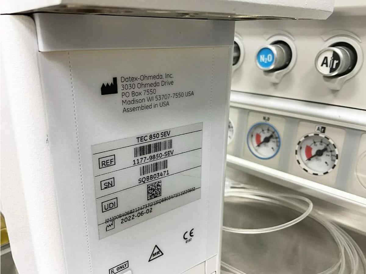 D'occasion STATION COMPLETE RESPIRATEUR D’ANESTHÉSIE MOBILE DATEX-OHMEDA AESTIVA/5 7900