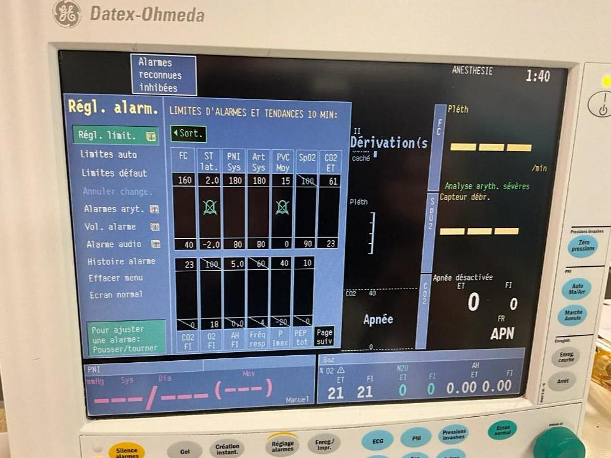 D'occasion STATION COMPLETE RESPIRATEUR D’ANESTHÉSIE MOBILE DATEX-OHMEDA AESTIVA 3000