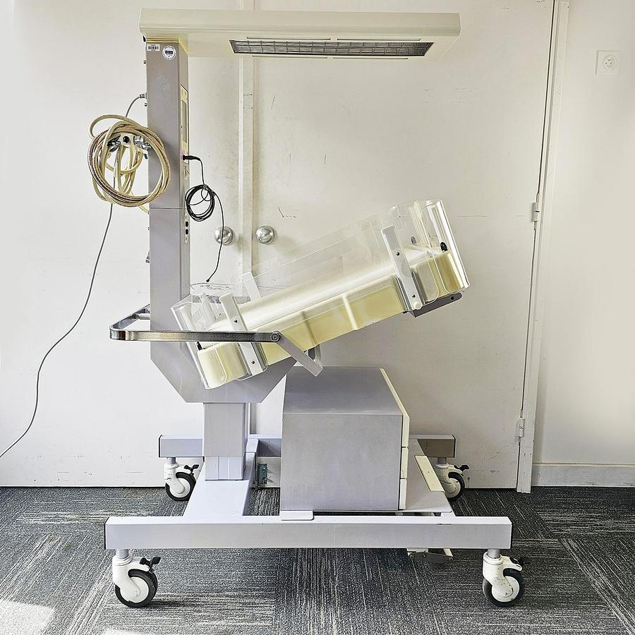 D'occasion TABLE DE REA NEONATALE BIO MS MOD. NATISSE AIR/OXYGENE/VIDE