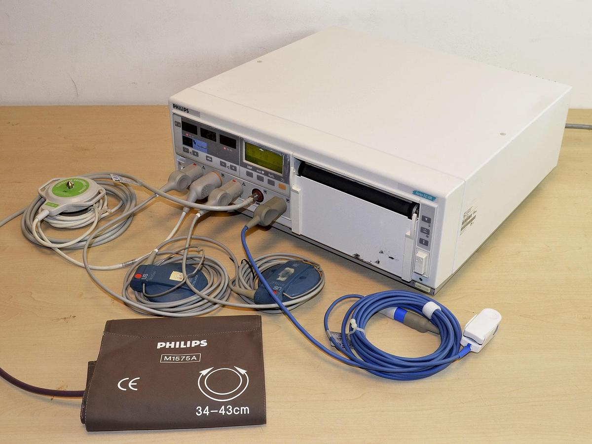 D'occasion CARDIOTOCOGRAPHE PHILIPS 50XM M1350C AVEC 2 SONDES US ET 1 SONDE TOCO