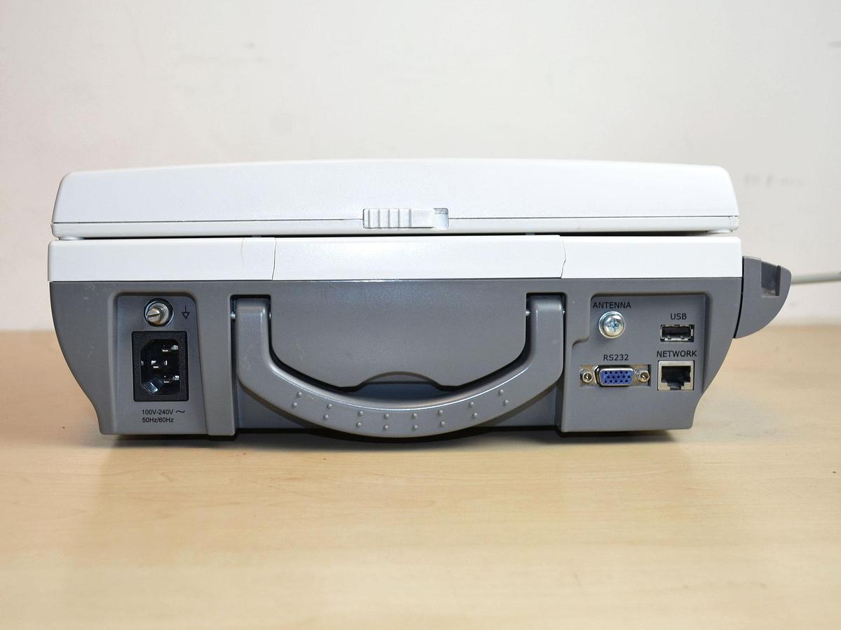 D'occasion CARDIOTOCOGRAPHE EDAN F9 AVEC SONDE TOCO, SONDE CARDIO MONITORAGE DE LA MÈRE (PNI, SPO2)