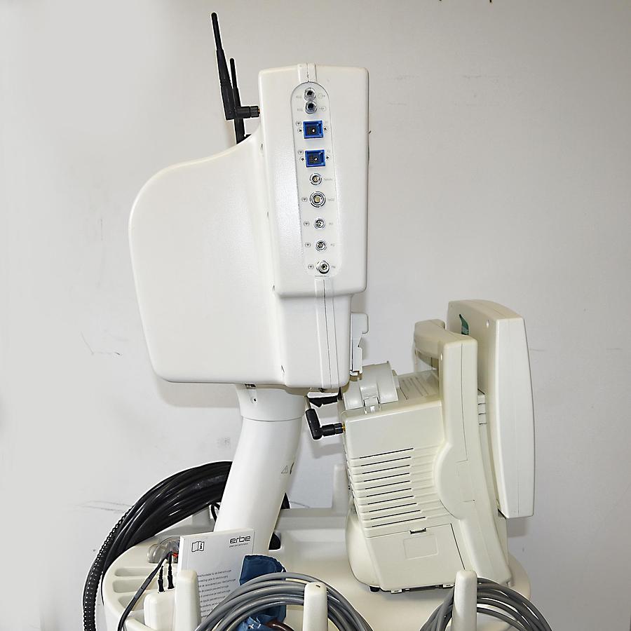 D'occasion MONITEUR DE SIGNES VITAUX MEDRAD VERIS 8600 AVEC AFFICHAGE DÉPORTÉ, COMPATIBLE IRM