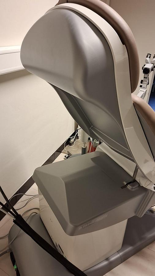 D'occasion CHAISE GYNECOLOGIQUE SCHMITZ MEDI-MATIC AVEC SON TABOURET