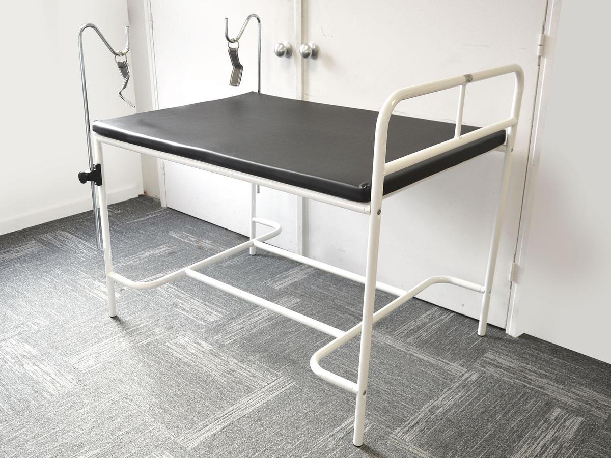 Neuf LIT D’ACCOUCHEMENT