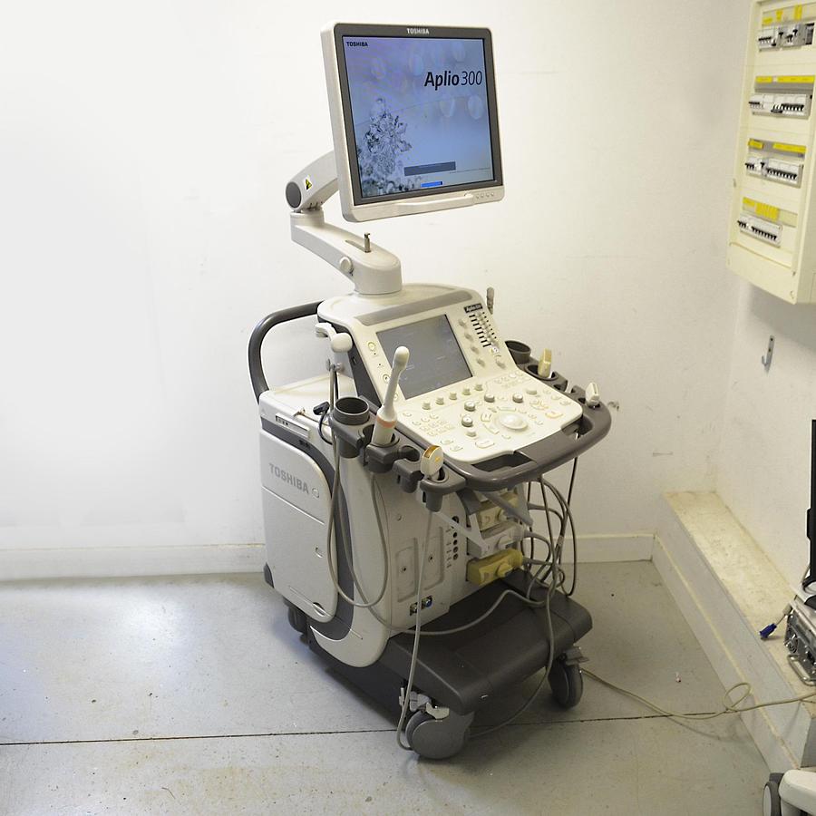 D'occasion ECHOGRAPHE TOSHIBA APLIO 300