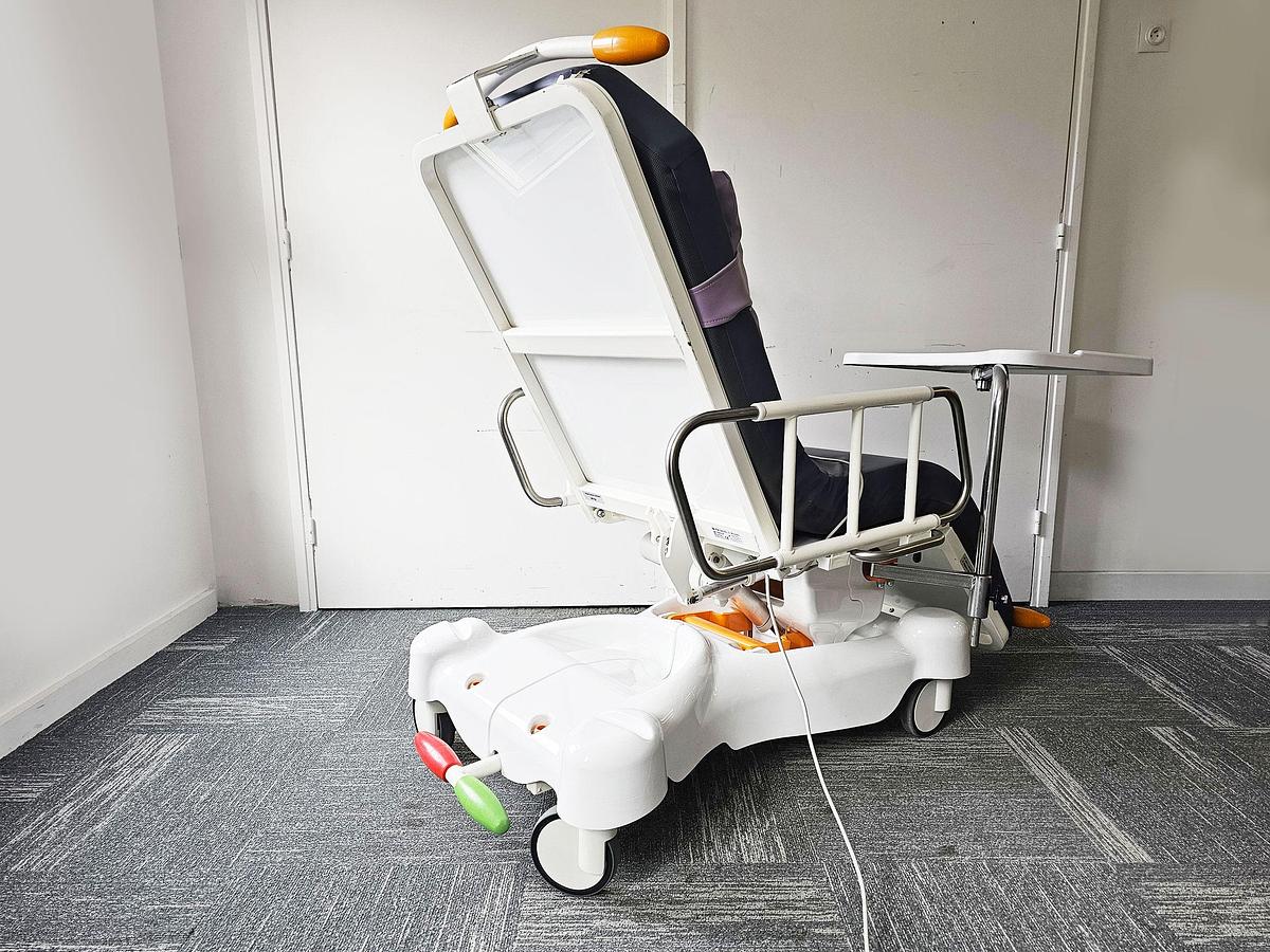 D'occasion FAUTEUIL AMBULATOIRE ÉLECTRIQUE ACIME