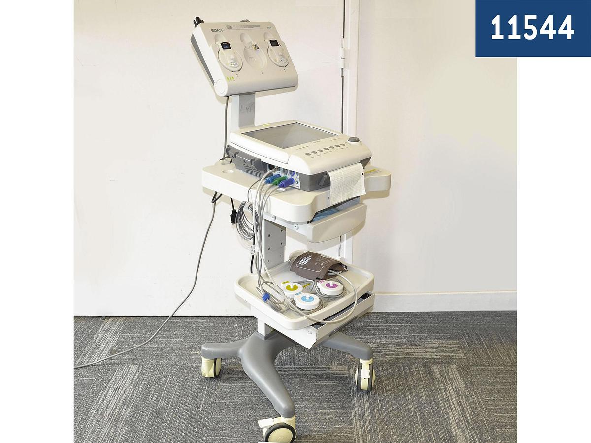 D'occasion TOCOCARDIOGRAPHE EDAN F9 AVEC SONDE TOCO, SONDE CARDIO MONITORAGE DE LA MÈRE (PNI, SPO2)