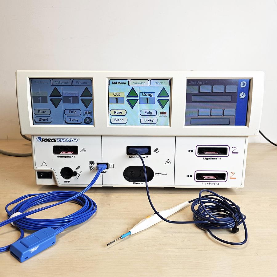 D'occasion BISTOURI ELECTRIQUE VALLEYLAB FORCE TRIAD