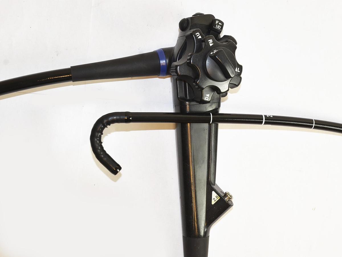 D'occasion COLONNE OLYMPUS EXERA III CV190 AVEC 2 ENDOSCOPES