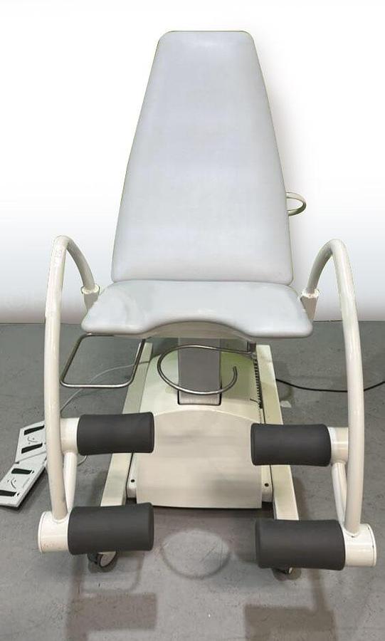 D'occasion TABLE DE CONSULTATION GYNECOLOGIQUE NOVAK N DUO