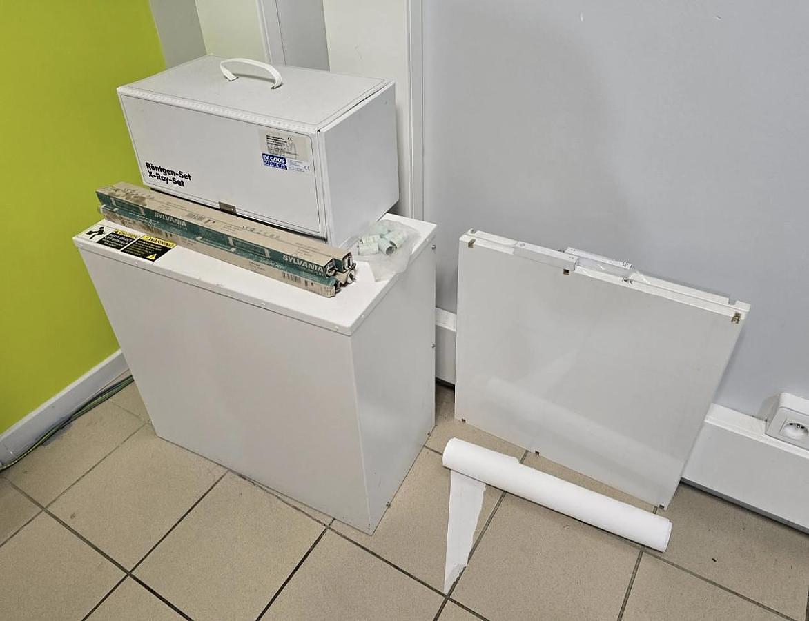 D'occasion SALLE DE RADIOLOGIE NUMERIQUE OS POUMON (DIGITAL BUCKY ROOM) VILLA MOVIPLAN