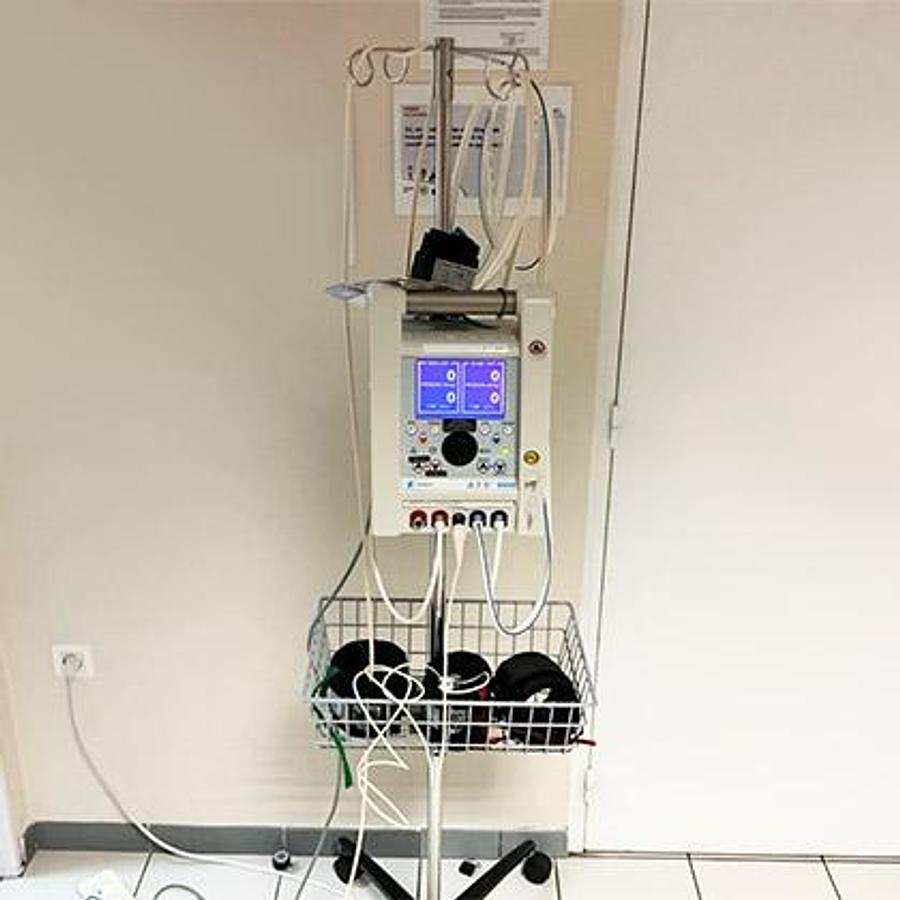 D'occasion GARROT PNEUMATIQUE ZIMMER A.T.S 3000  AVEC SES BRASSARDS