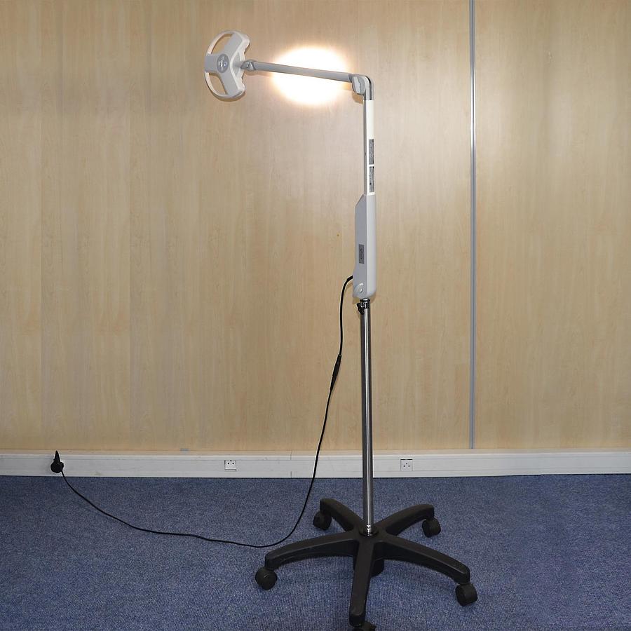 D'occasion LAMPE D'EXAMEN MOBILE LED BRANDON