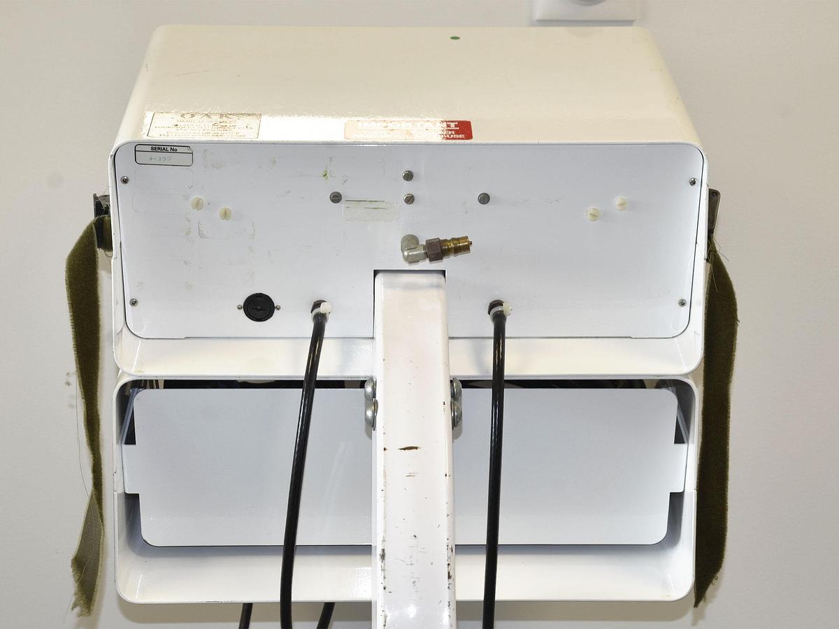 D'occasion GARROT ELECTRIQUE TOURNIQUET OAK MEDICAL