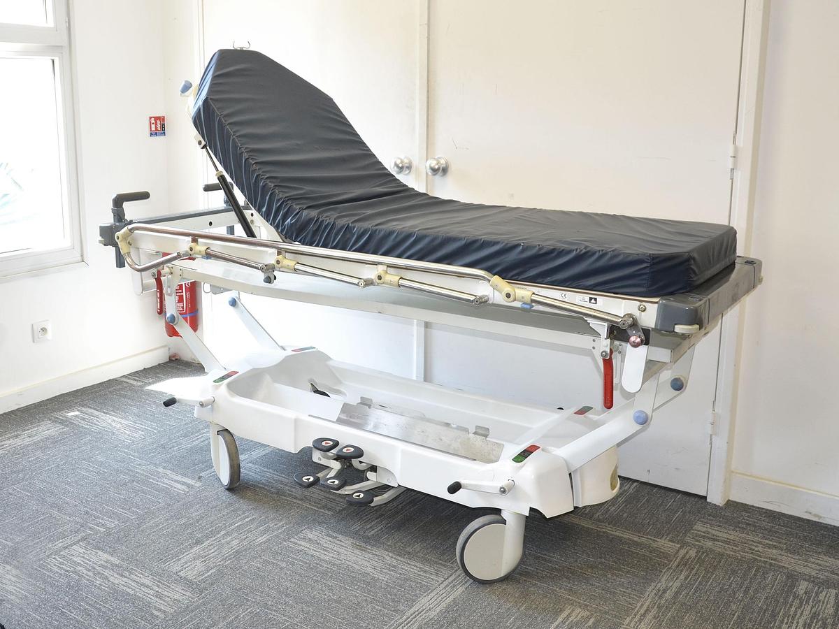 D'occasion CHARIOT DE TRANSPORT PATIENT HUNTLEIGH LIFEGUARD