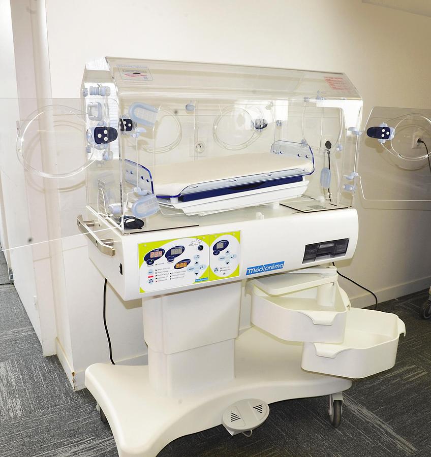 D'occasion INCUBATEUR MEDIPREMA MP5 ISIS ANNEE 2010