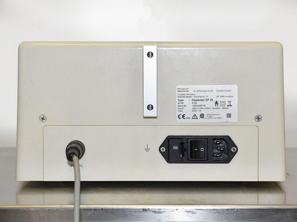 D'occasion POMPE D'INFILTRATION POUR LIPOSUCCION NOUVAG DP 20