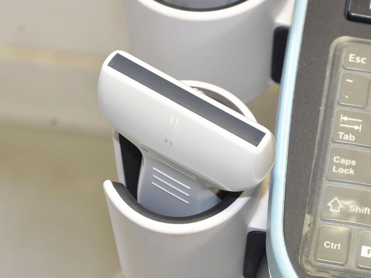 D'occasion ECHOGRAPHE MINDRAY RESONA R9