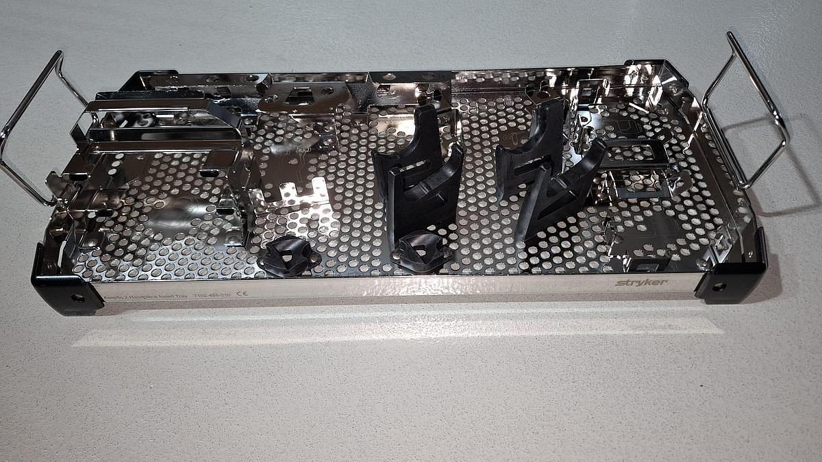 D'occasion ENSEMBLE COMPLET D'OUTILS MULTIFONCTIONS STRYKER – ASEPTIQUE, PERCEUSE, SCIE ET VISEUR SPÉCIAL