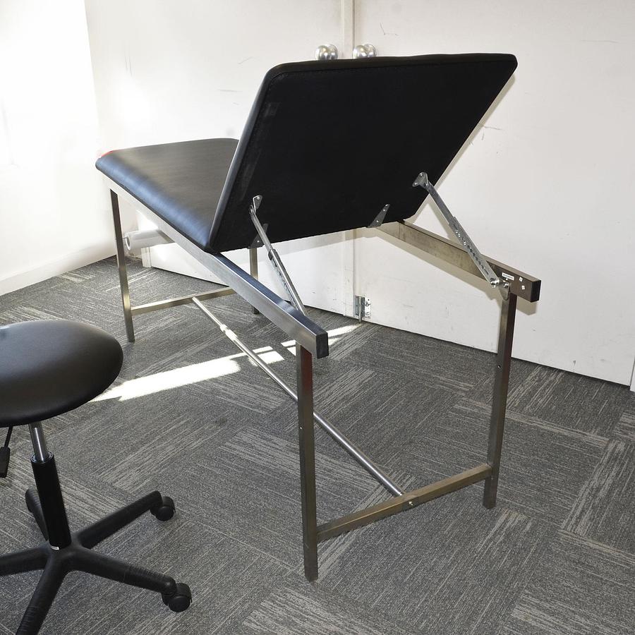 D'occasion ENSEMBLE DIVAN D'EXAMEN HOLTEX ET TABOURET MOBILE