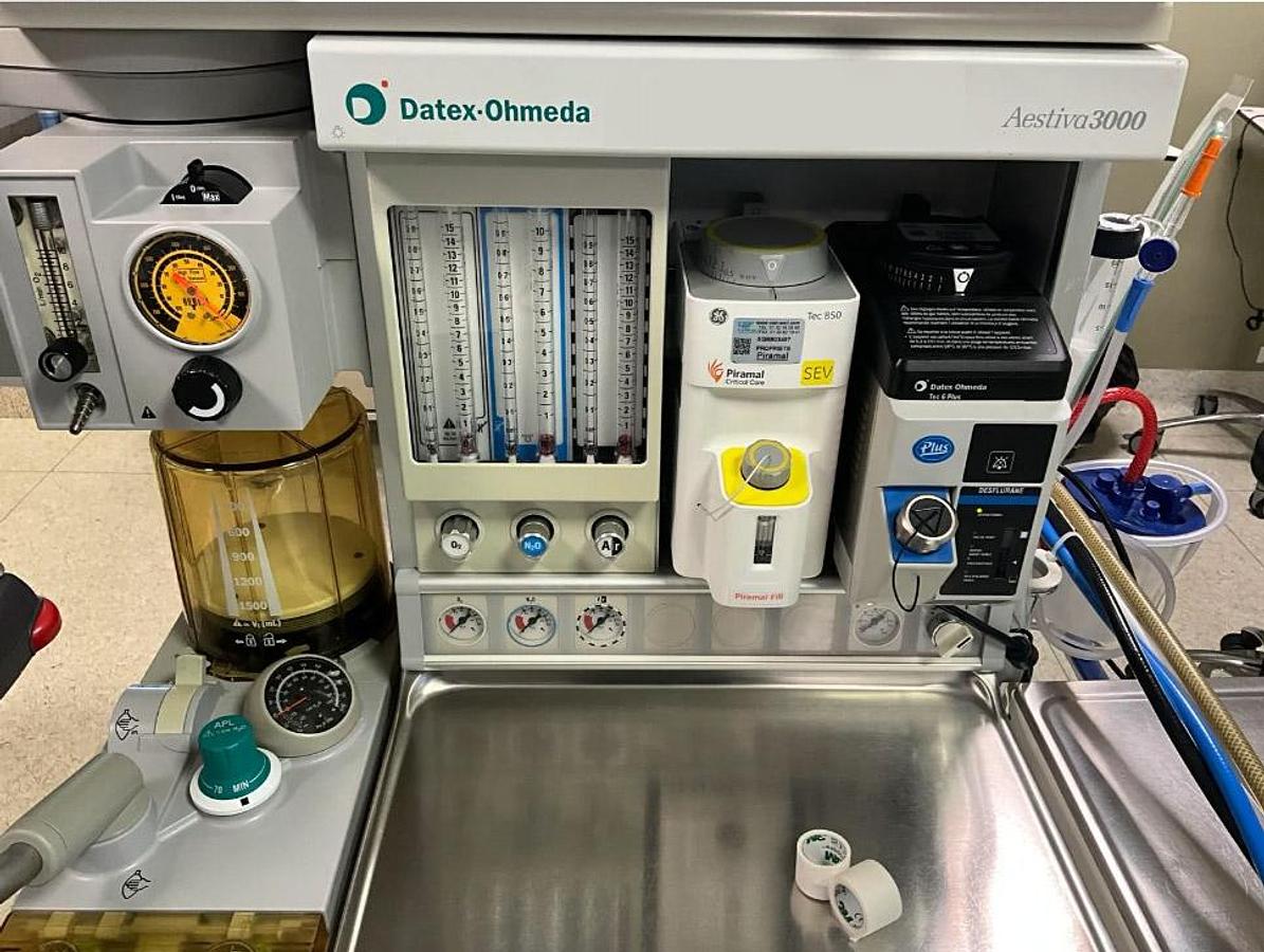 D'occasion STATION COMPLETE RESPIRATEUR D’ANESTHÉSIE MOBILE DATEX-OHMEDA AESTIVA 3000