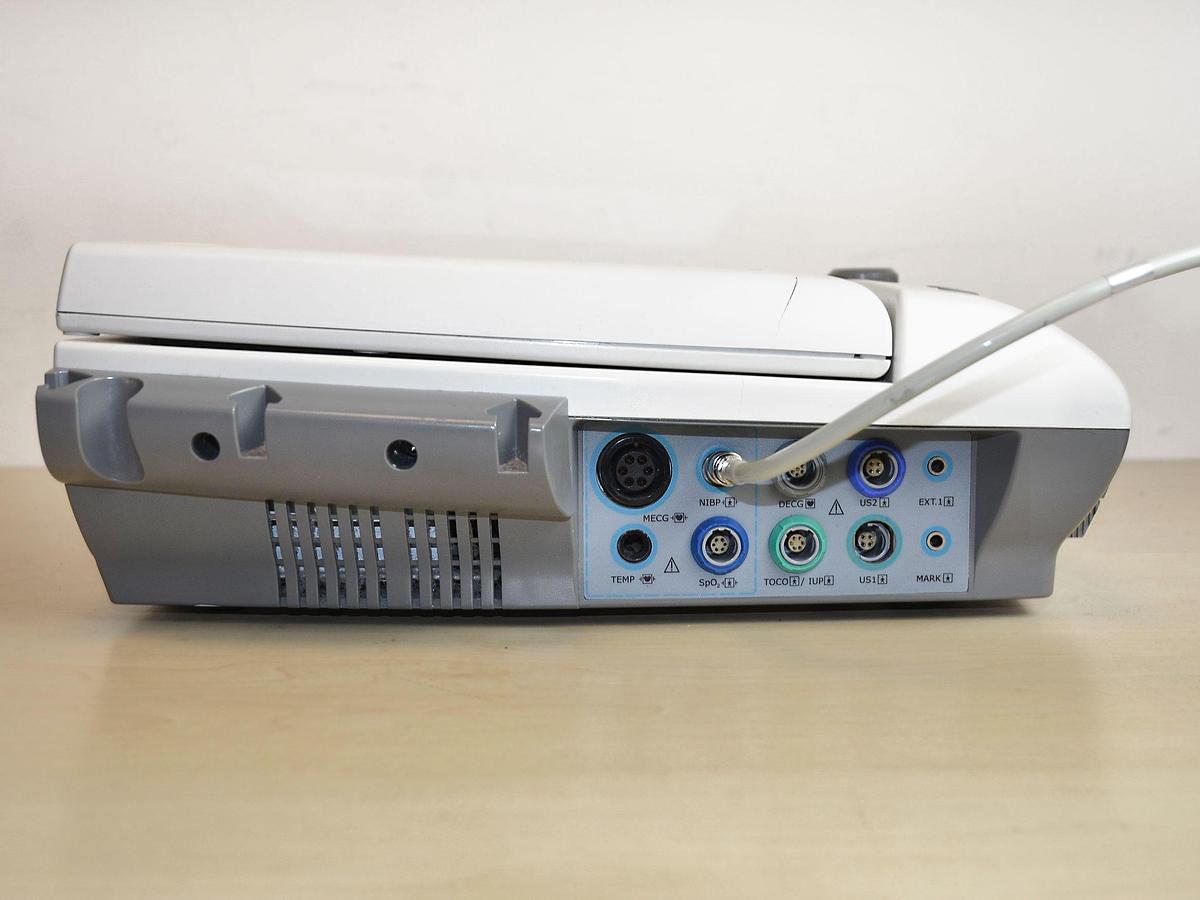 D'occasion CARDIOTOCOGRAPHE EDAN F9 AVEC SONDE TOCO, SONDE CARDIO MONITORAGE DE LA MÈRE (PNI, SPO2)