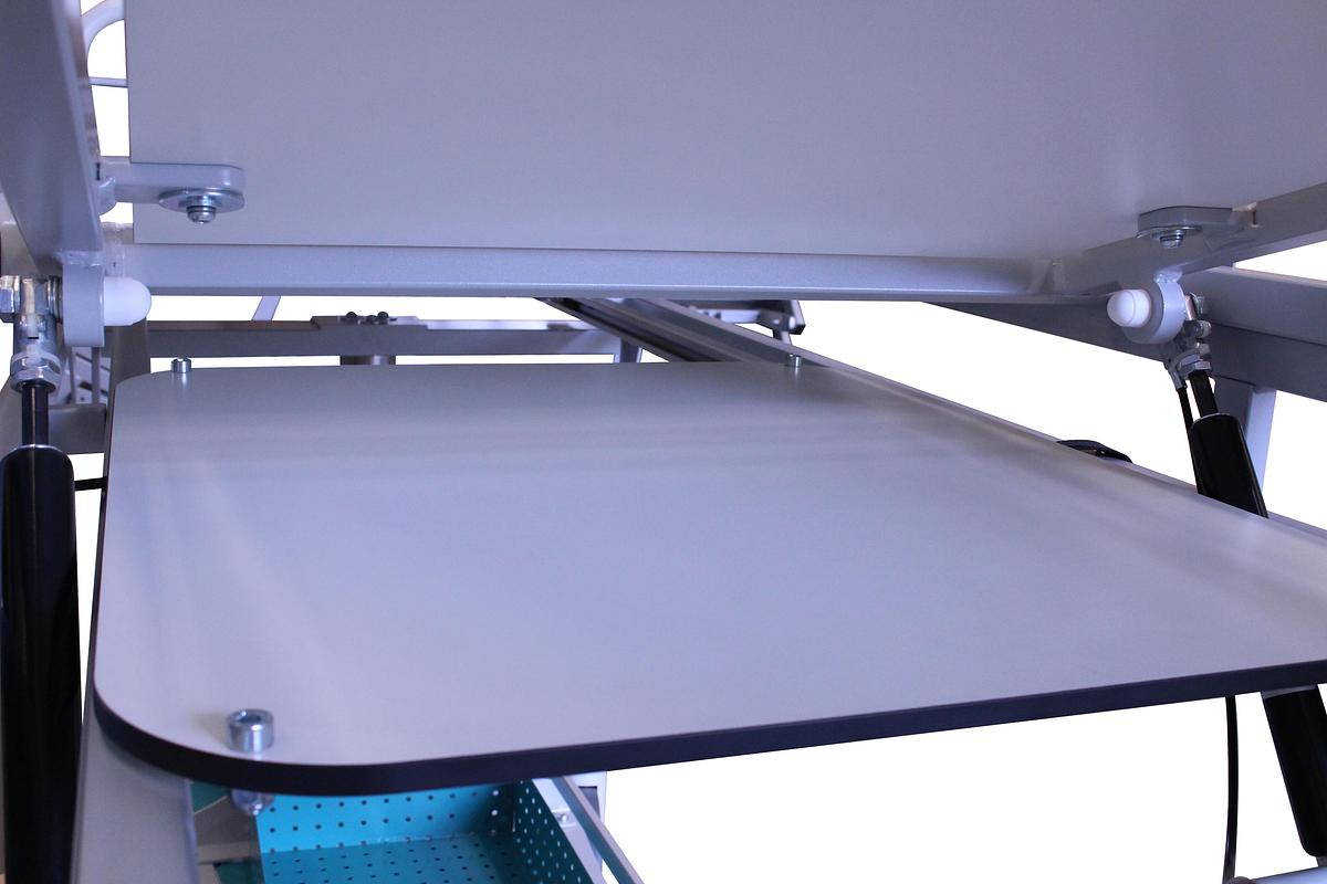 Neuf BRANCARD À HAUTEUR VARIABLE AVEC DESSUS RADIOTRANSPARENT ET TIROIR POUR PLAQUES RADIOLOGIQUES CALDARA