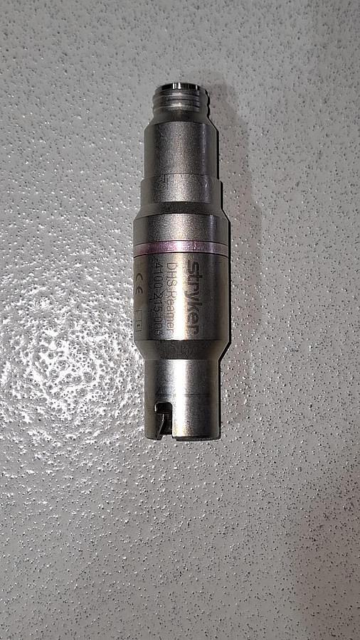 D'occasion ENSEMBLE COMPLET D'OUTILS MULTIFONCTIONS STRYKER – ASEPTIQUE, PERCEUSE, SCIE ET VISEUR SPÉCIAL