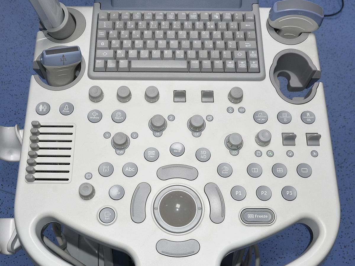 D'occasion ECHOGRAPHE GE VOLUSON P6