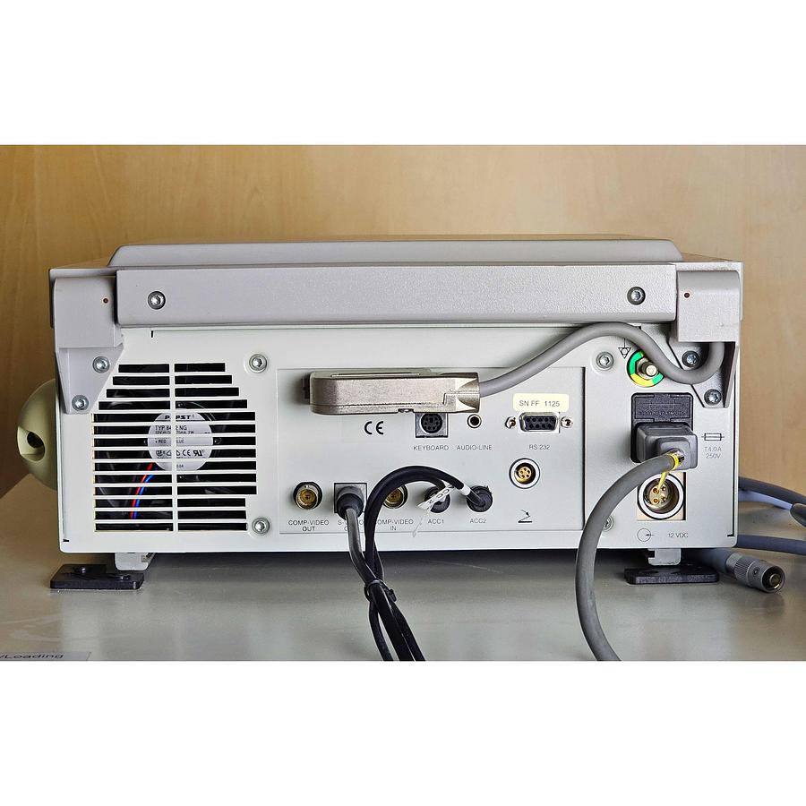 D'occasion UNITE D'ENDOSCOPIE KARL STORZ PORTABLE ET COMPACTE MODELE TELEPACK