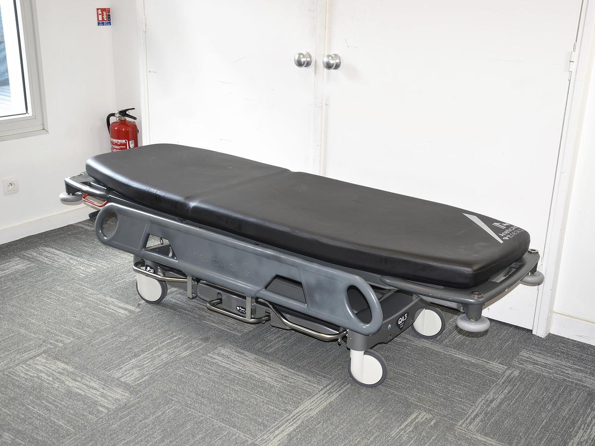 D'occasion CHARIOT BRANCARD HYDRAULIQUE ANETIC AID QA3