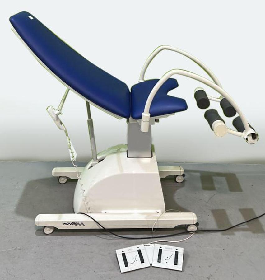 D'occasion TABLE DE CONSULTATION GYNECOLOGIQUE NOVAK N DUO