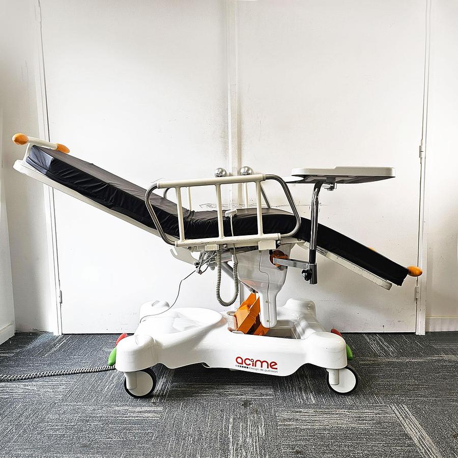 D'occasion FAUTEUIL AMBULATOIRE ÉLECTRIQUE ACIME