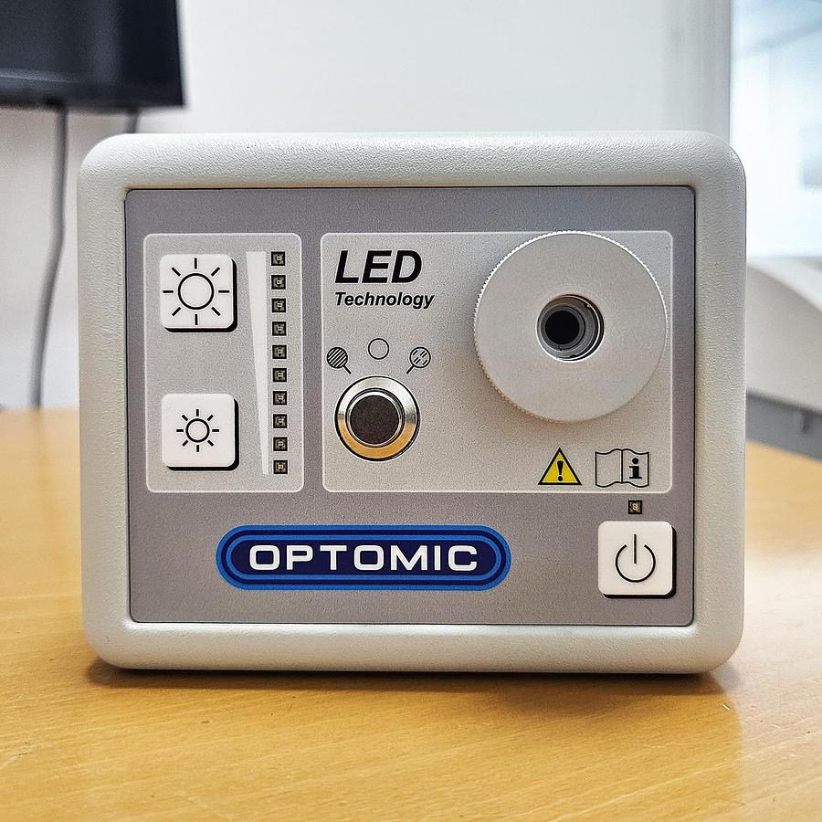 D'occasion SOURCE LUMINEUSE À LED FIBROLUX LED HP