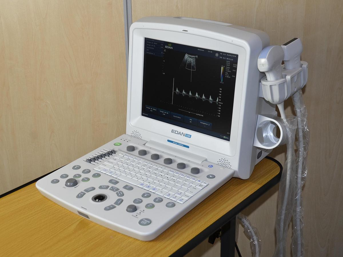 Neuf ECHOGRAPHE PORTABLE EDAN U50 AVEC DEUX SONDES