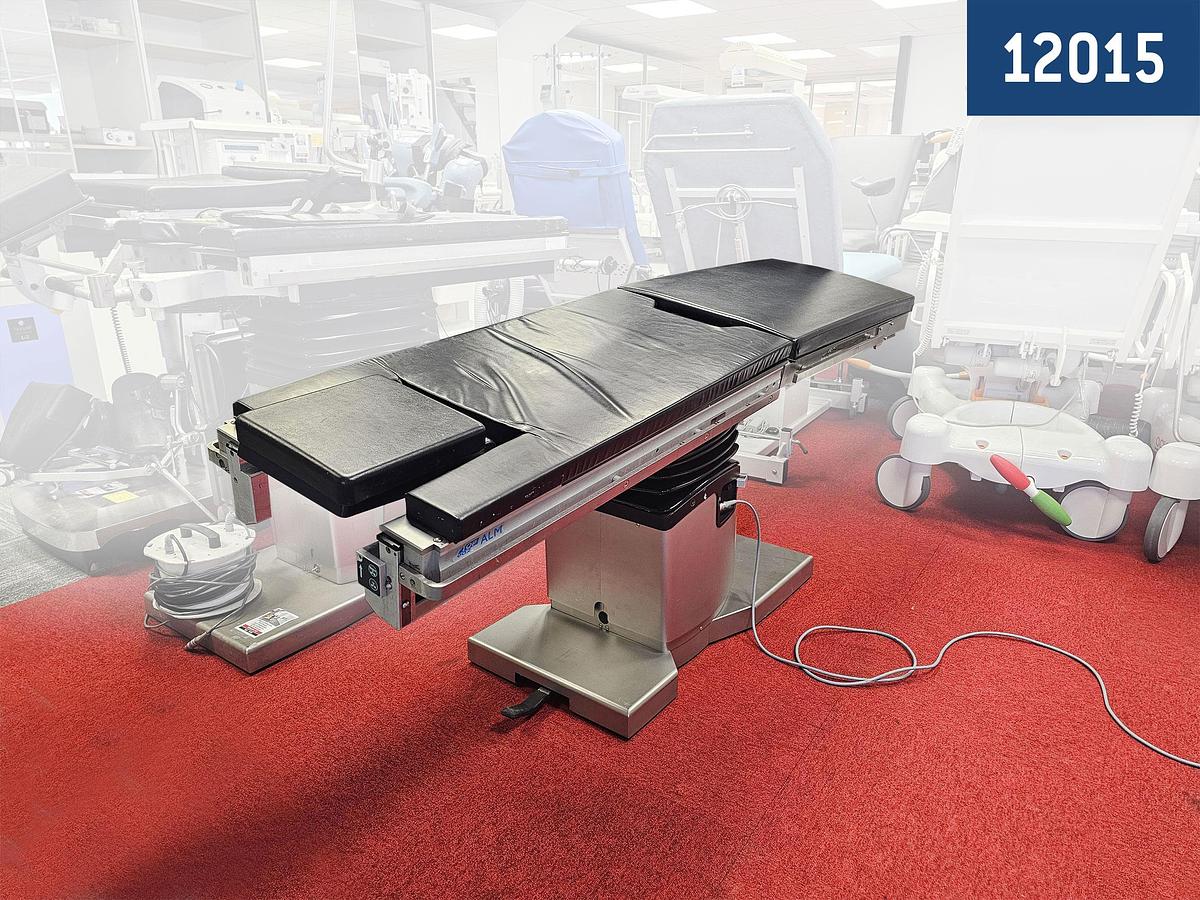 D'occasion TABLE D'OPERATION ELECTRIQUE ALM STERIS ST