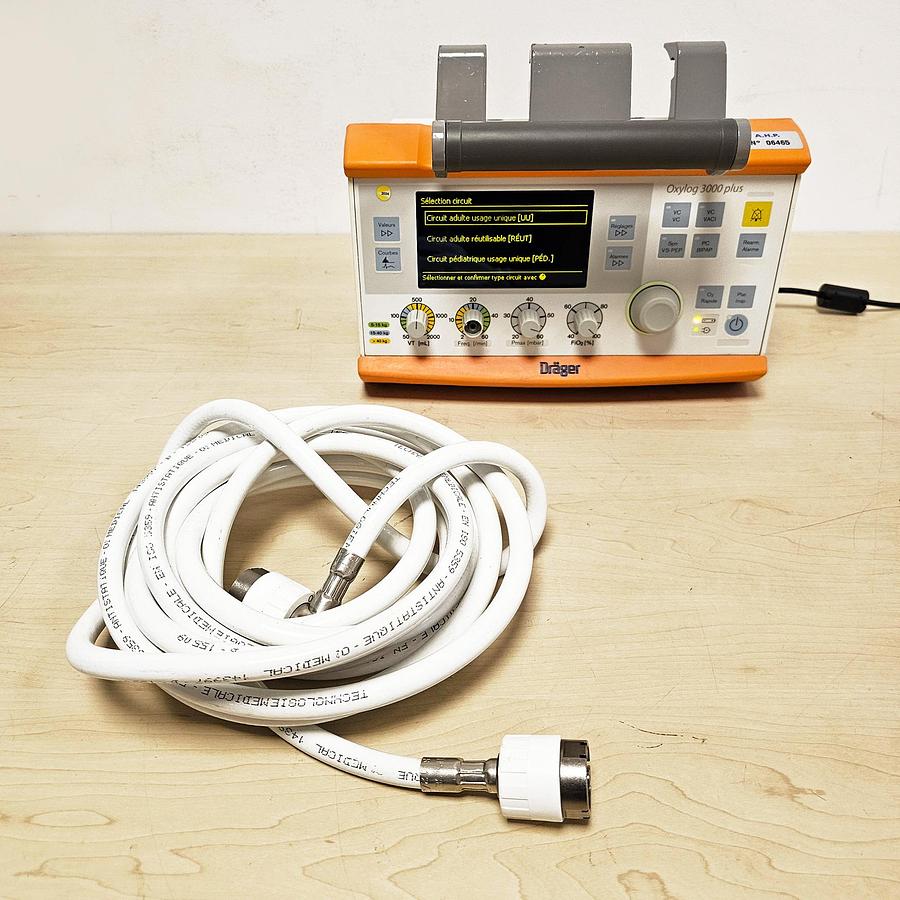 D'occasion RESPIRATEUR VENTILATEUR DE TRANSPORT DRAGER OXYLOG 3000 PLUS
