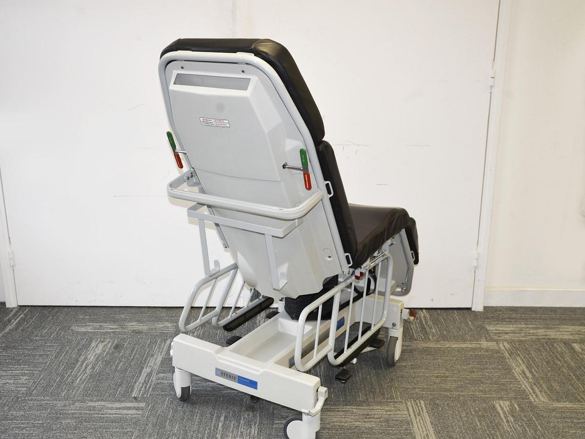 D'occasion CHAISE POLYVALENTE STERIS HAUSTED APC